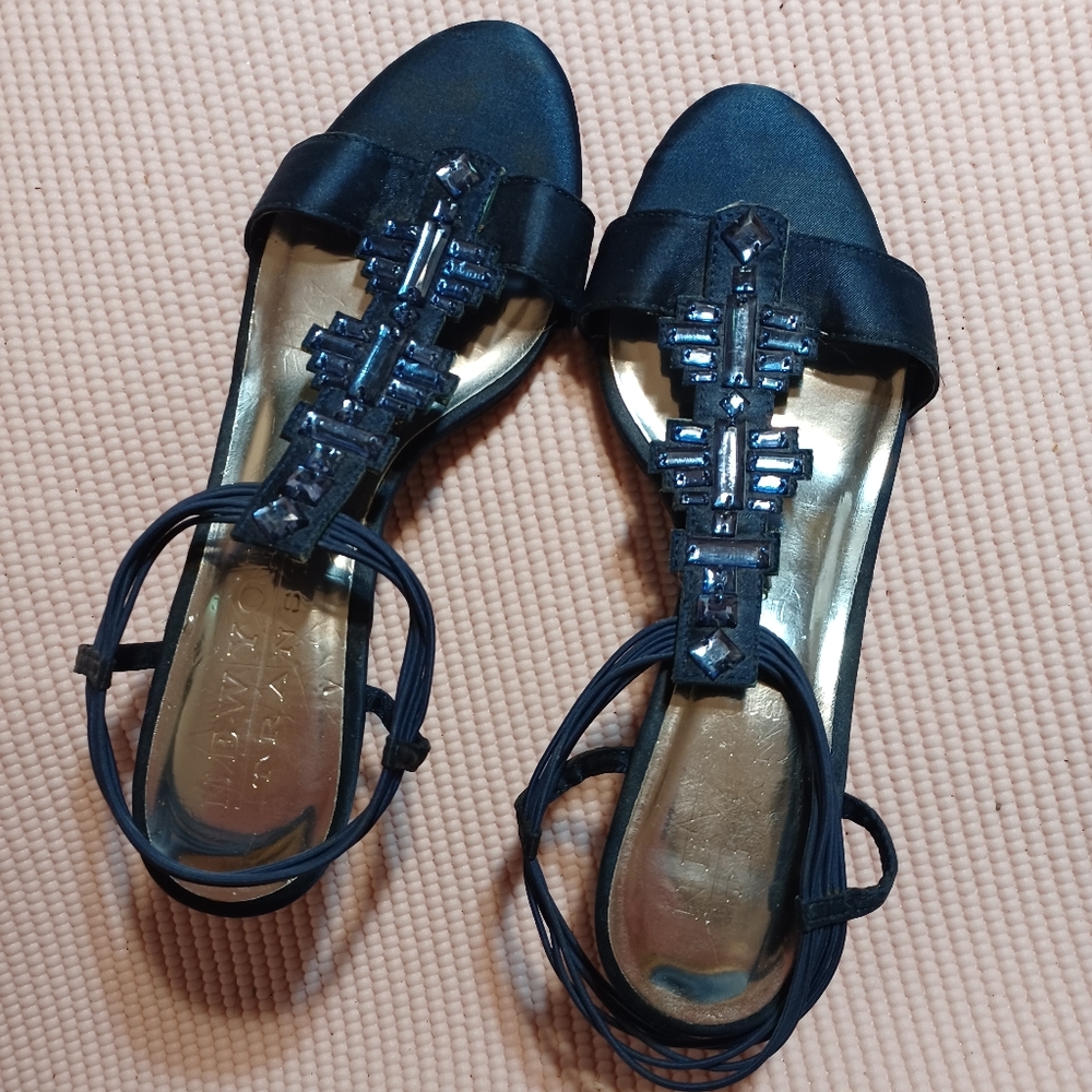 Blue New York Transit kitten heel shoes size 7.5M with elastic and rhinestones.